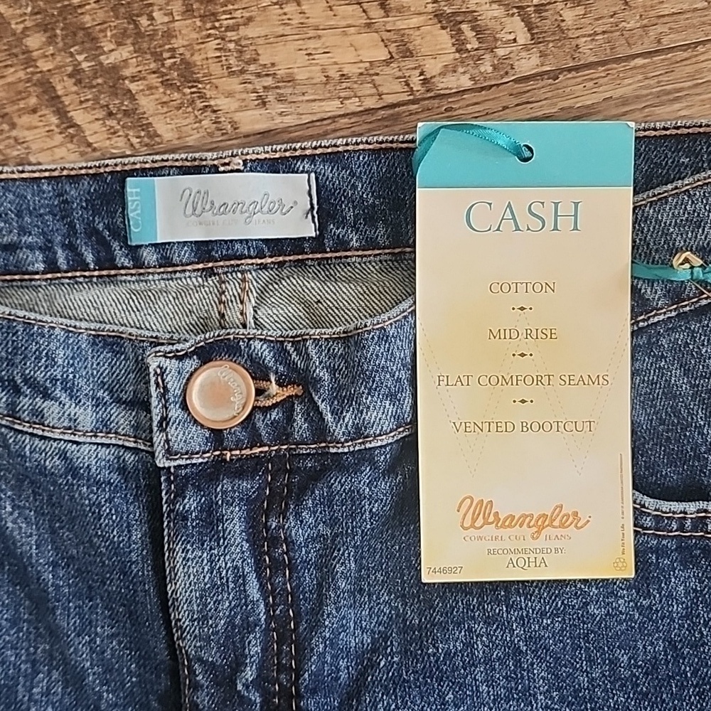 NWT Wrangler Cowgirl Cut Cash Jeans Sz 11/12 X 30 - Picture 2 of 7